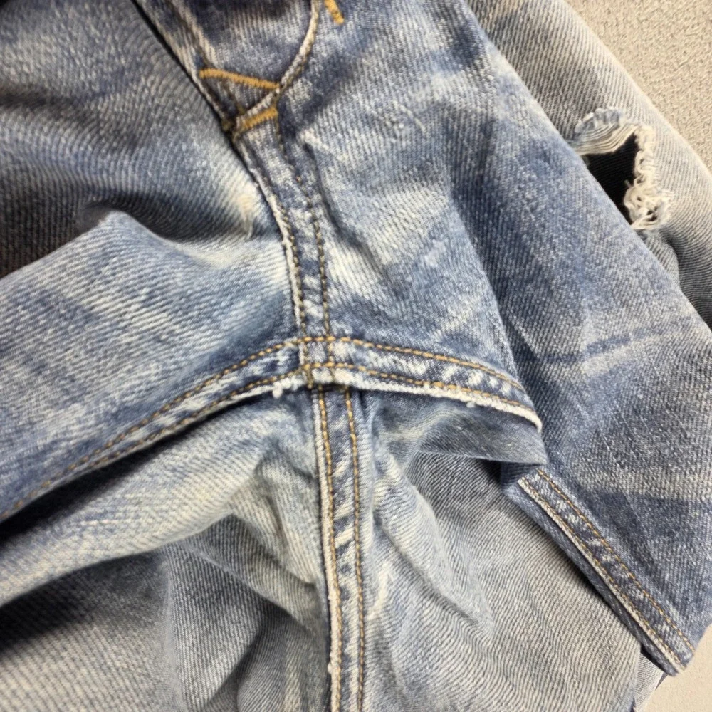 Diesel Jeans Mens 31x32 Blue Larkee-T Regular Tapered Button Fly Thunder 0075N